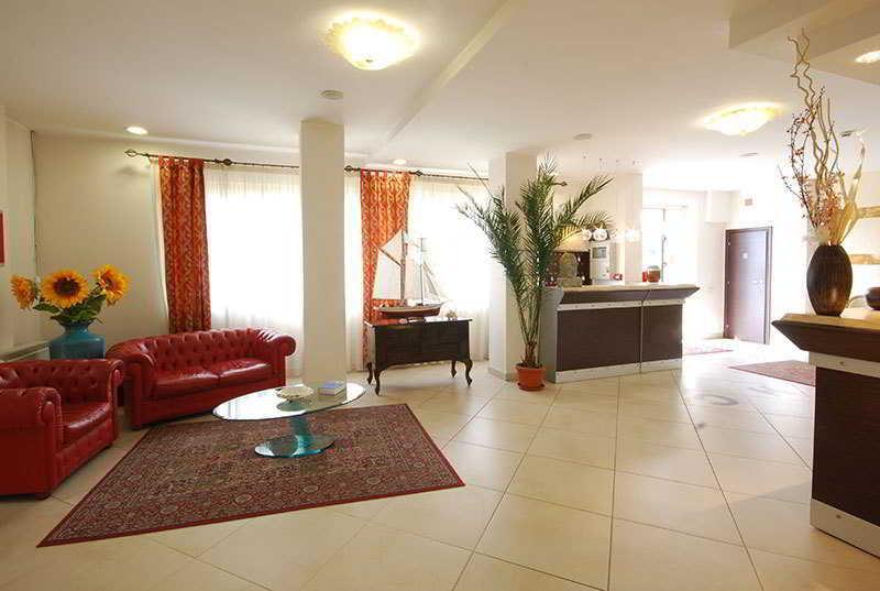 Hotel Caggiari Сенигалия Екстериор снимка
